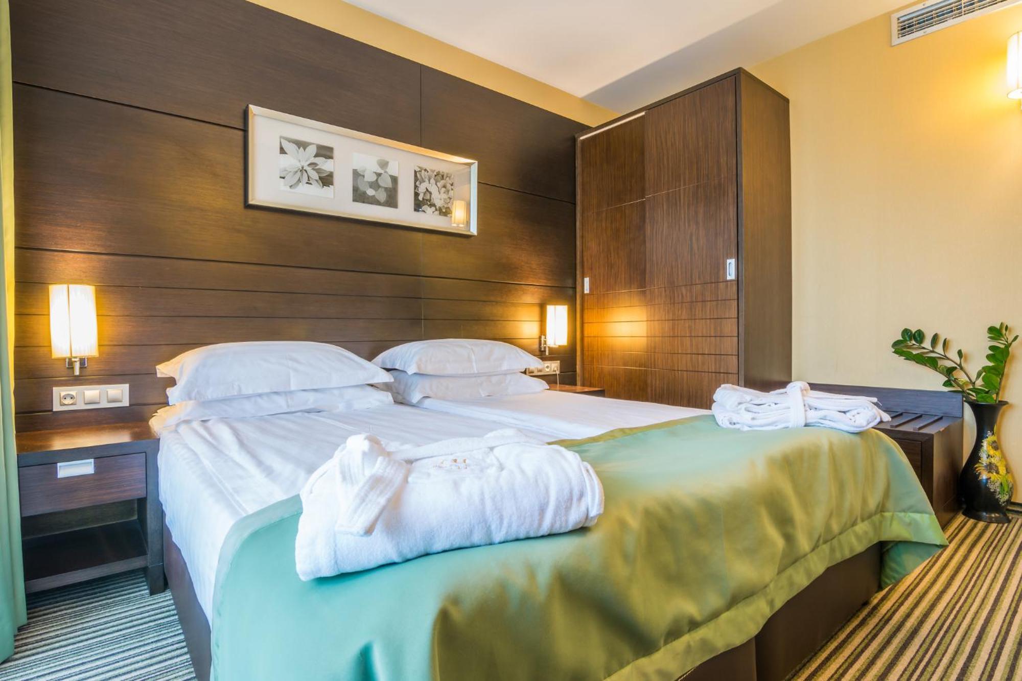 Western Olives - Free Pool & Parking 4*