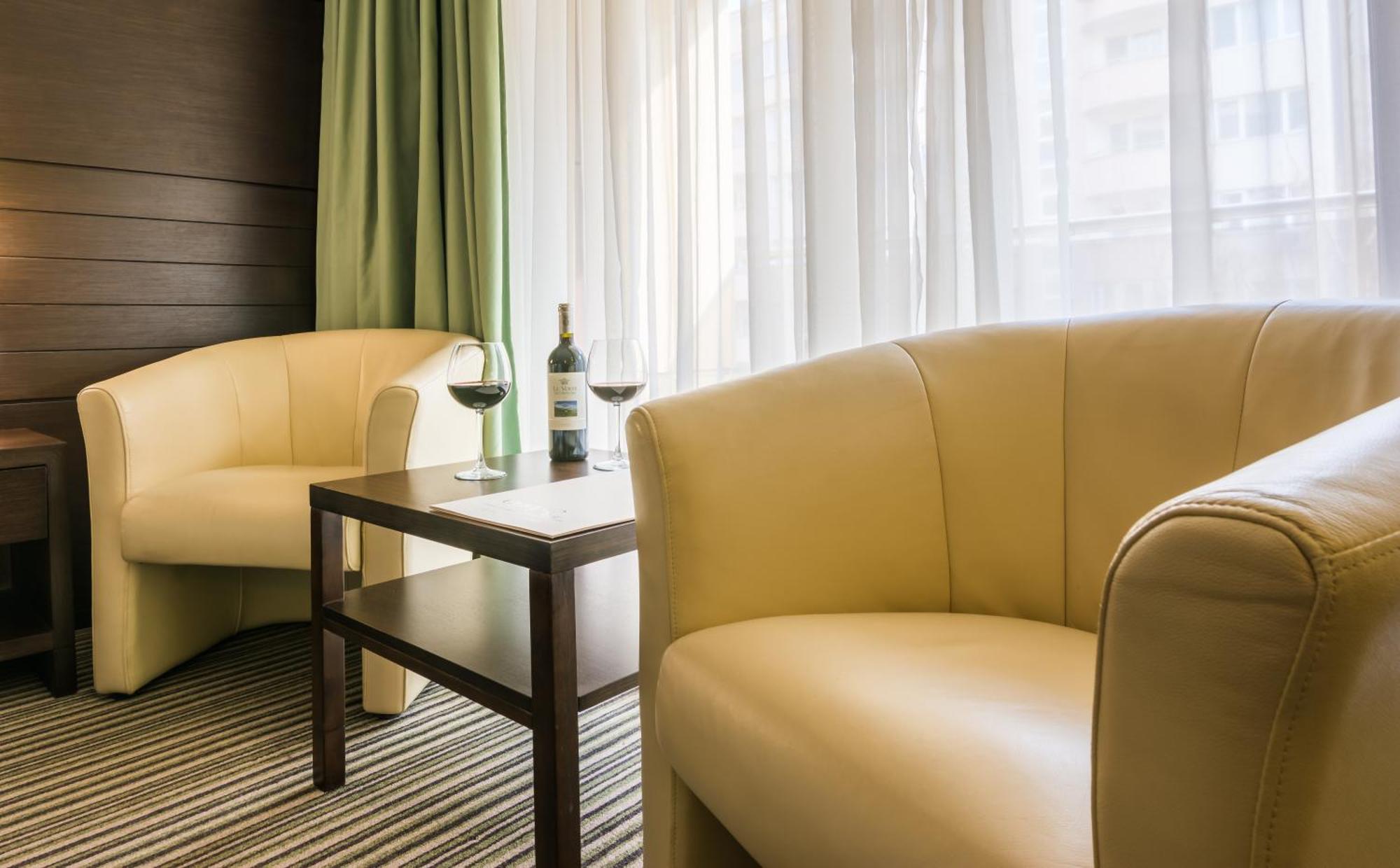Western Olives - Free Pool & Parking 4*