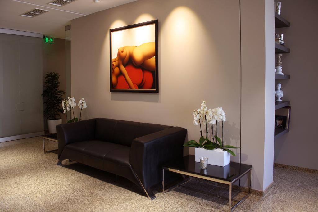 Western Olives - Free Pool & Parking Hotel
